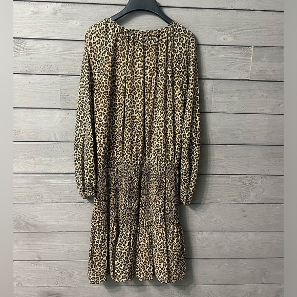 MK Michael Kors Georgette Leopard Animal Print Mini Dress Sz M Fall Fashion Chic - Picture 4 of 5